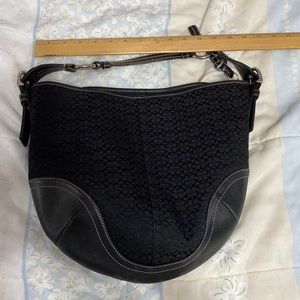 Coach bag. Short shoulder strap